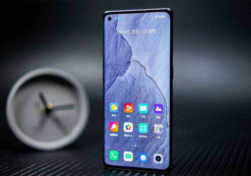 Realme có thiết kế thời thượng, đẹp mắt