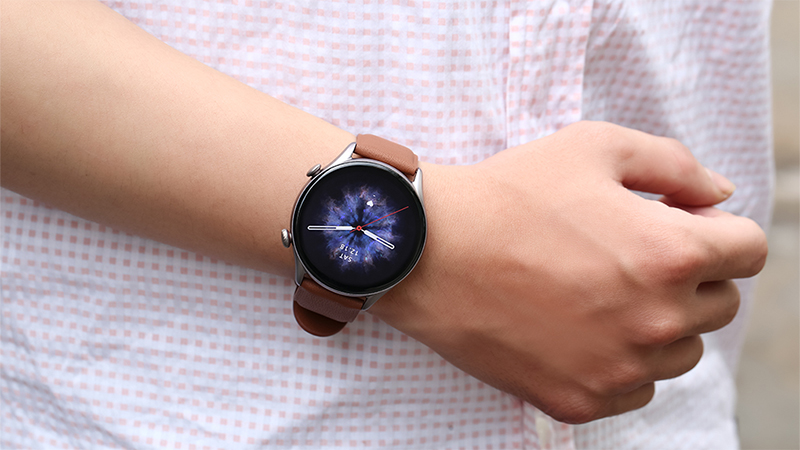 Đ&ocirc;̀ng h&ocirc;̀ d&acirc;y da r&acirc;́t ph&ocirc;̉ bi&ecirc;́n