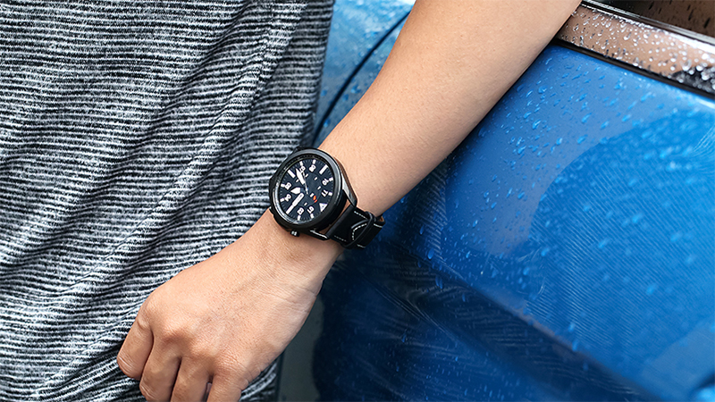 Các bạn nữ cần cân nhắc khi chọn size đồng hồ lớn