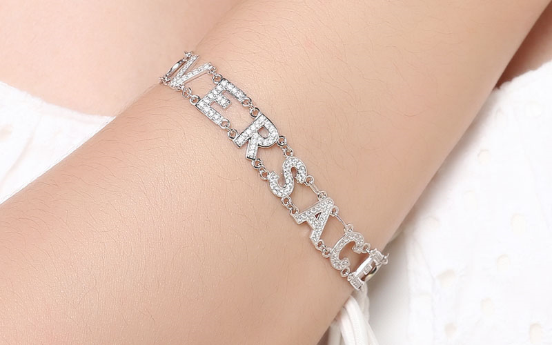 Lắc Tay AvaJi AVJ.B000086 thiết kế sang trọng