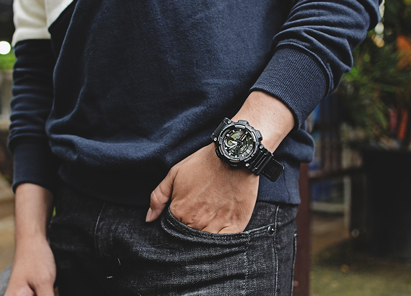 Đồng hồ Nam Casio AEQ-110W-1AVDF có thiết kế trẻ trung, năng động