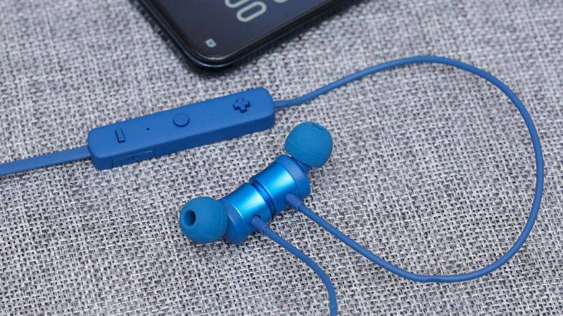 Bạn có thể sử dụng tai nghe Bluetooth Roman S205 khi chơi thể thao