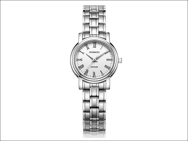 Mặt kính đồng hồ làm từ sapphire