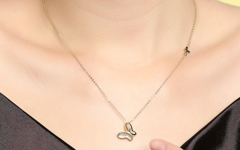 D&acirc;y chuyền 2 c&aacute;nh bướm thanh lịch, mỏng manh