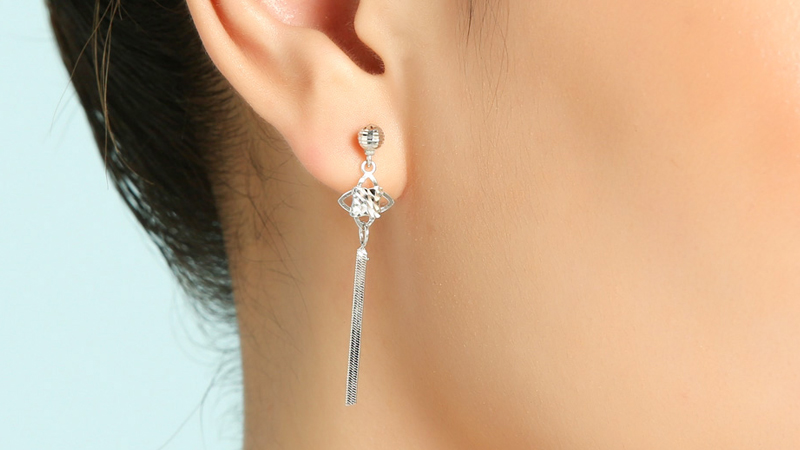 Các mẫu bông tai đẹp dành cho phái nữ | Anh Phương Jewelry