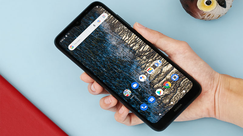 Nokia C20 được hoàn thiện từ chất liệu vỏ polycarbonate cứng cáp