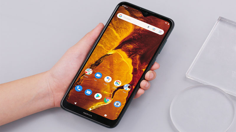  Nokia C30 c&oacute; thiết kế cứng c&aacute;p nhưng kh&ocirc;ng k&eacute;m phần tao nh&atilde;