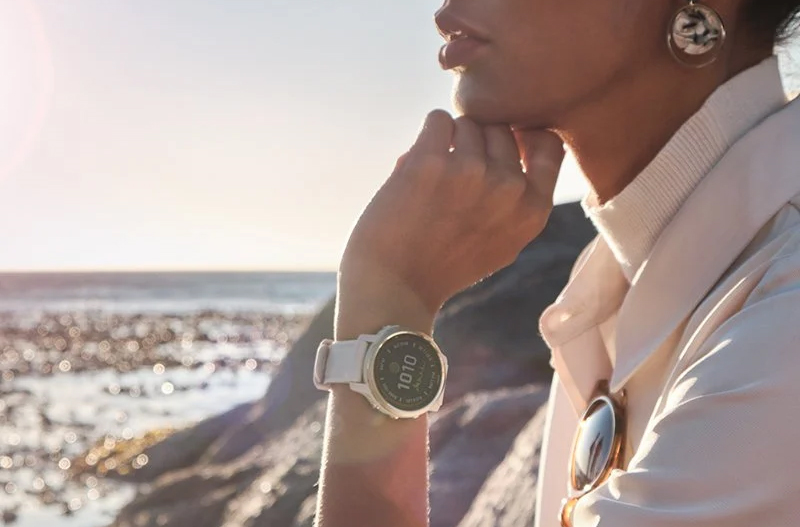 Garmin Fenix 6S Pro Solar là chiếc đồng hồ thể thao cao cấp của nhà Garmin