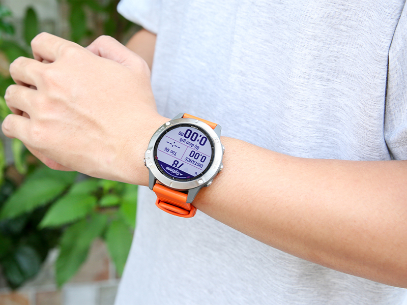 Garmin Fenix 6 có thiết kế năng động, hiện đại