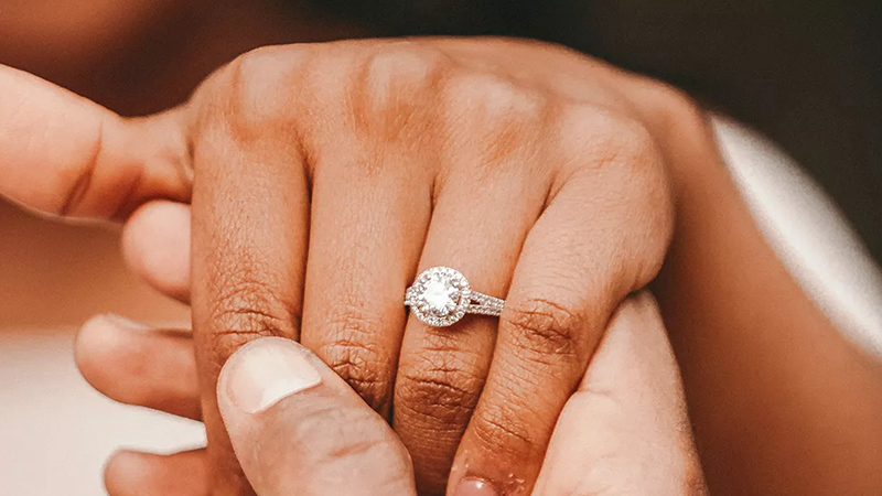 Chọn nhẫn đúng size là cách thể hiện gu thẩm mỹ tinh tế của bạn