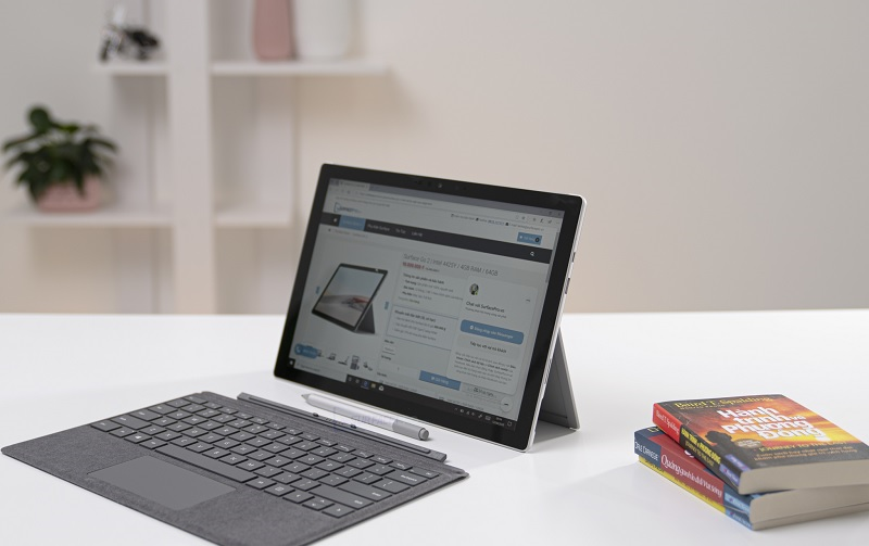 Loại laptop có màn hình và dock bàn phím rời nhau