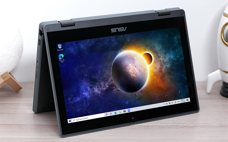 Asus BR1100FKA (BP0660T) có thiết kế bản lề 360 độ, gập xoay linh hoạt