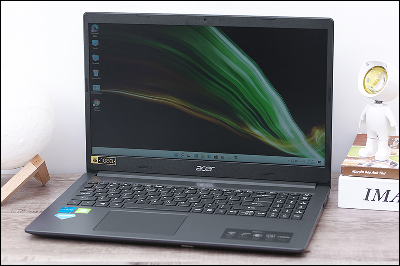 Laptop Acer Aspire cùng công nghệ chống chói Acer ComfyView bảo vệ thị giác người dùng