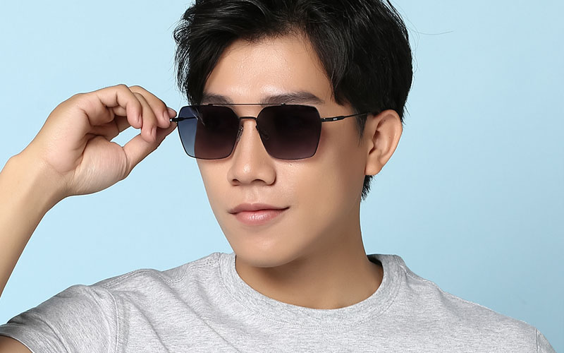 Mắt kính Dora sở hữu thiết kế nam tính