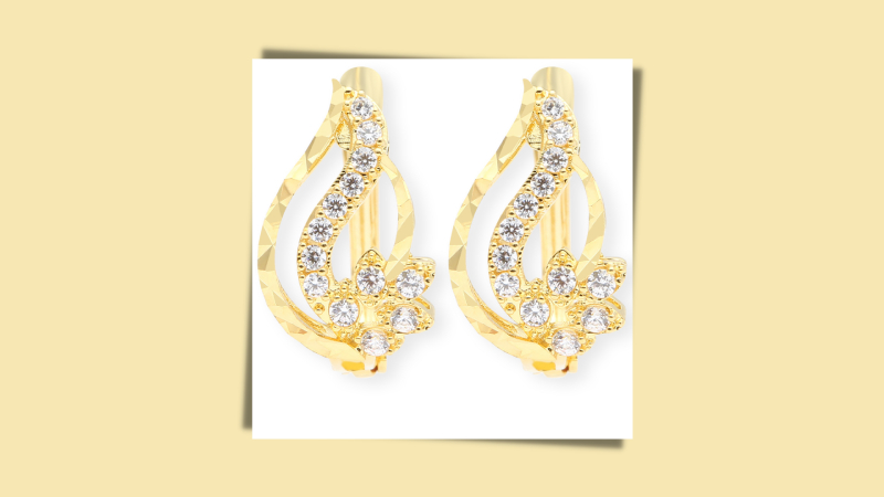 B&ocirc;ng tai c&oacute; hai m&agrave;u l&agrave; v&agrave;ng v&agrave; bạc