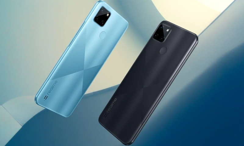 Mặt lưng Realme C21Y c&oacute; c&aacute;c họa tiết h&igrave;nh học đan ch&eacute;o độc đ&aacute;o