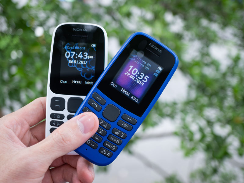 Điện thoại cục gạch c&oacute; thời lượng pin tốt, sử dụng thời gian d&agrave;i