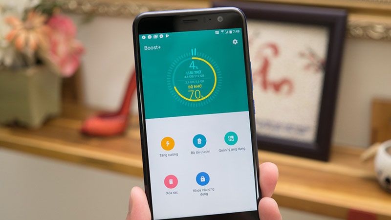 Dung lượng bộ nhớ RAM tốt sẽ đảm bảo độ mượt khi bạn xem phim 