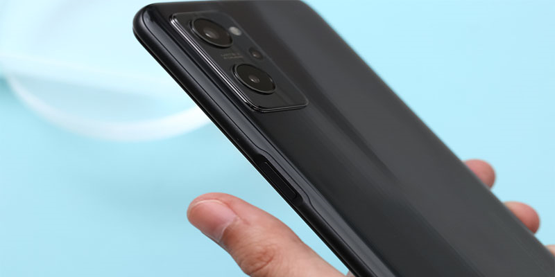 Realme 9i trang bị công nghệ loa kép