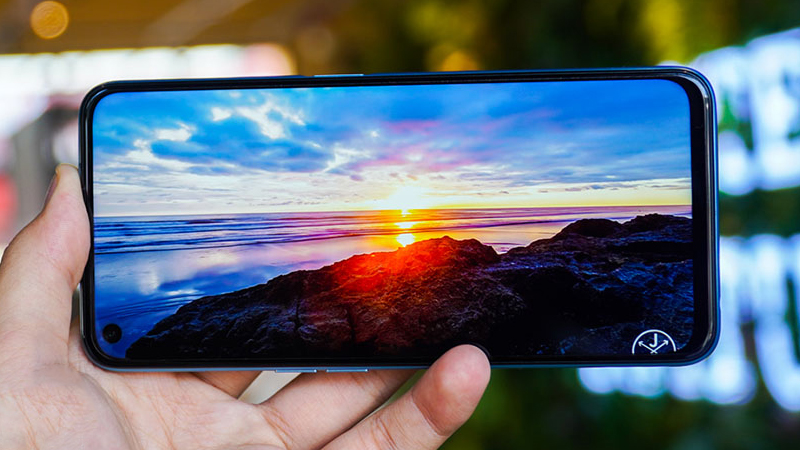 Realme 9i cho trải nghiệm xem chân thực, sắc nét