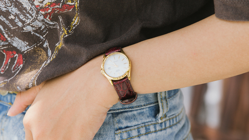 Đồng hồ kim Nữ dây da Casio LTP-1183Q-7ADF có kiểu dáng thời thượng, hút mắt