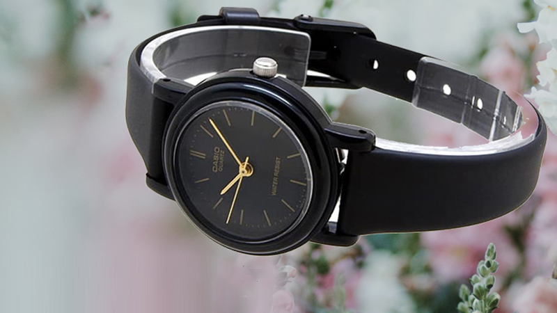Đồng hồ kim nữ nhựa CASIO LQ-139AMV-1ELDF Đen có mặt đồng hồ và dây bằng nhựa tốt