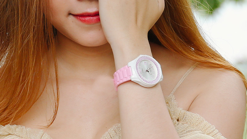 Đồng hồ kim nữ nhựa CASIO LX-500H-4E3VDF Hồng thiết kế nữ tính, xinh đẹp