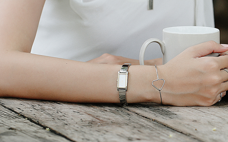 Thiết kế nữ tính, hợp thời trang