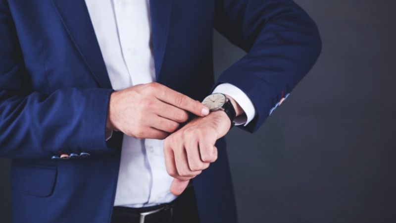 Màu sắc đồng hồ dây da rất đa dạng