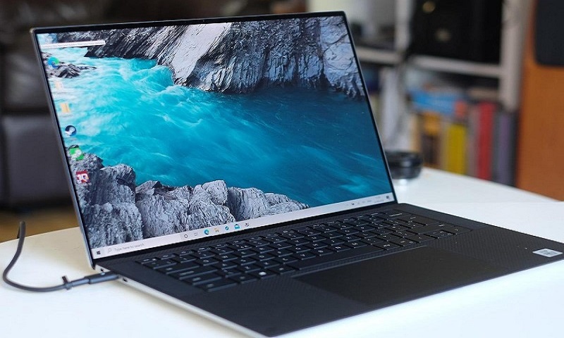 M&aacute;y t&iacute;nh nhỏ gọn dễ d&agrave;ng l&agrave;m việc ở mọi nơi.