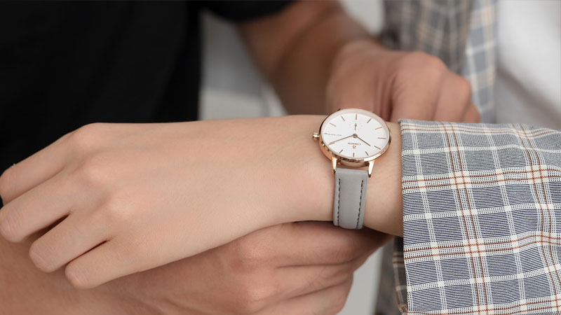 Top 5 đồng hồ đeo tay nữ dây da giá rẻ nhất 2018 - Đồng Hồ Nữ Đẹp