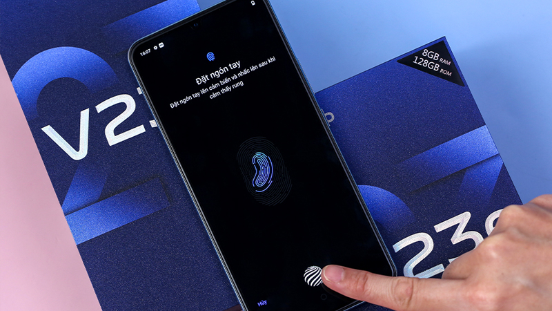 Hỗ trợ cảm biến v&acirc;n tay v&agrave; khu&ocirc;n mặt