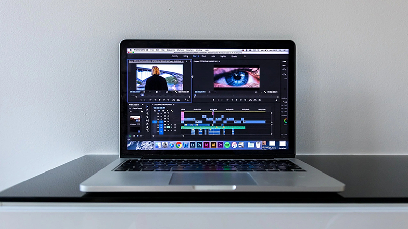 Laptop sở hữu card đồ họa rời 4 GB trở l&ecirc;n l&agrave; những sản phẩm bạn n&ecirc;n để mắt tới