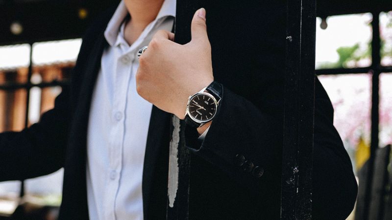 Đồng hồ từ thương hiệu CITIZEN sở hữu thiết kế theo phong cách lịch lãm, sang trọng