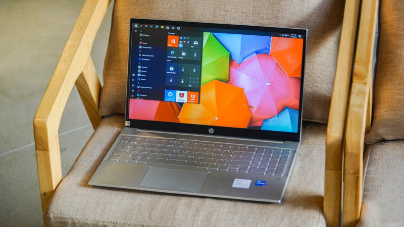 Chọn mua laptop cho bé với thiết kế nhỏ gọn và tiện dụng