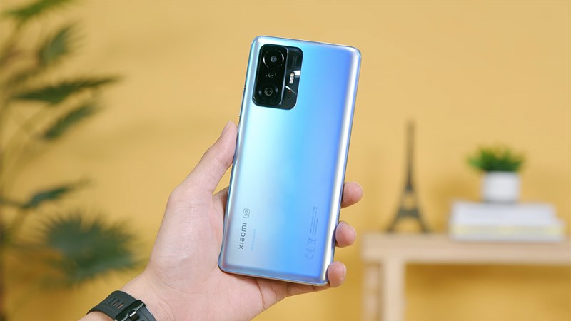 Xiaomi 11T 5G sở hữu thiết kế đẹp, hiệu năng ổn
