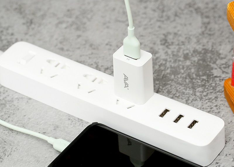 Chỉ một củ sạc có thể sử dụng cho nhiều loại dây cap khác nhau