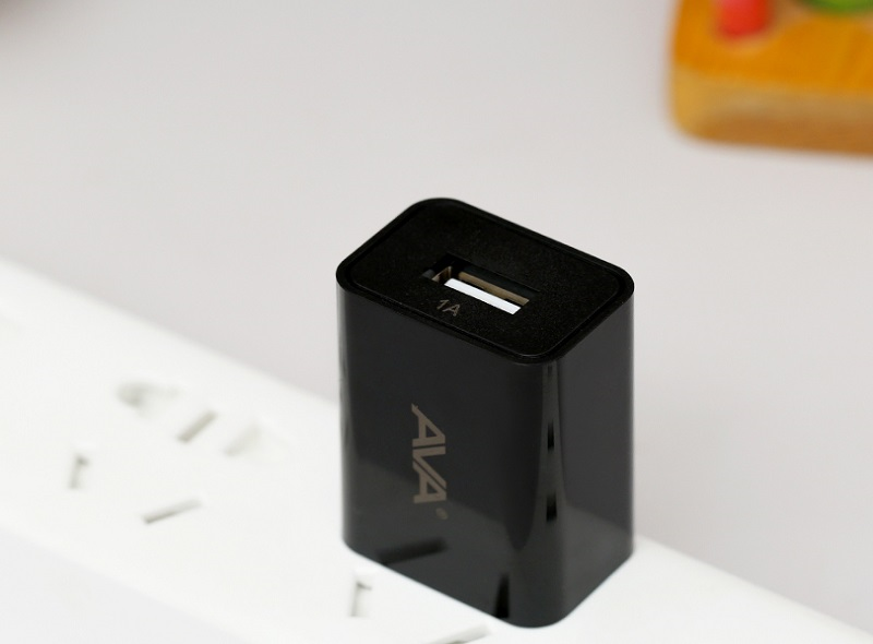 Được trang bị lớp vỏ nhựa cách điện an toàn