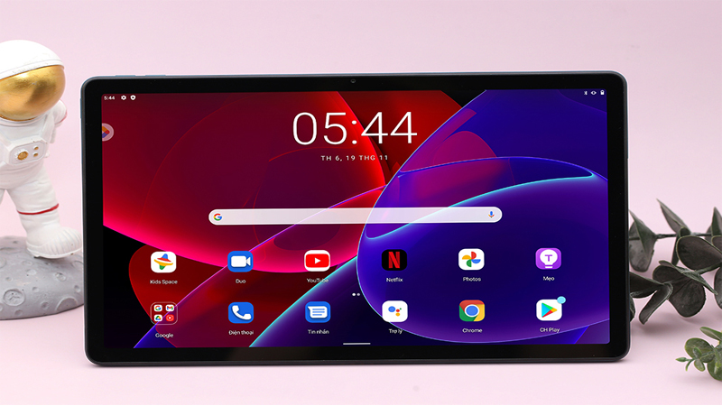 Máy tính bảng Lenovo được trang bị màn hình IPS LCD
