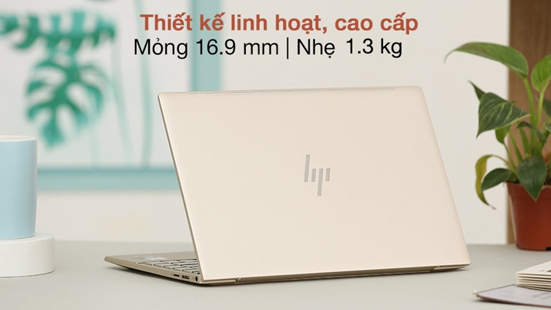 Laptop trải qua nhiều đợt thử nghiệm khắc nghiệt