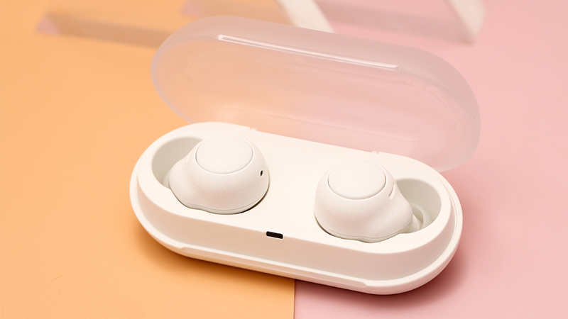 Tai nghe Bluetooth True Wireless Sony WF-C500 có thiết kế nhỏ gọn