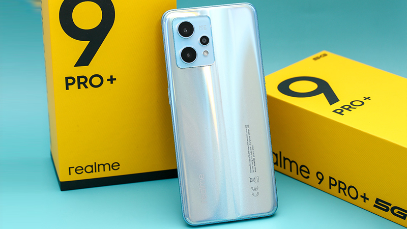 Điện thoại Realme 9 Pro+ 5G thiết kế bóng bẩy, sành điệu