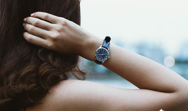 Top 10 đồng hồ nữ Casio dây da chị em nào cũng nên sở hữu