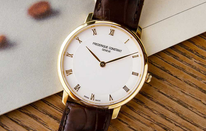 Sở hữu với đường k&iacute;nh của mặt đồng hồ c&oacute; k&iacute;ch thước 38.4 mm