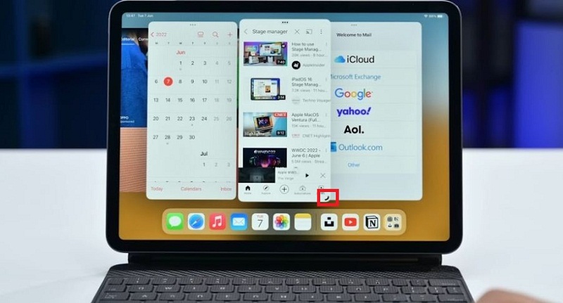 Chạm v&agrave; k&eacute;o biểu tượng để thay đổi k&iacute;ch thước cửa sổ ứng dụng như tr&ecirc;n laptop