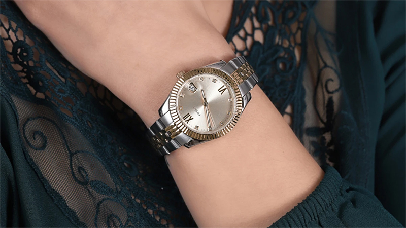 FOSSIL 32 mm Nữ ES4949 có thiết kế trẻ trung, thanh lịch