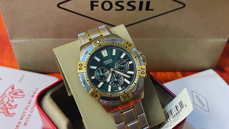 FOSSIL 44 mm Nam FS5771 có kiểu dáng thời thượng, hiện đại và nam tính