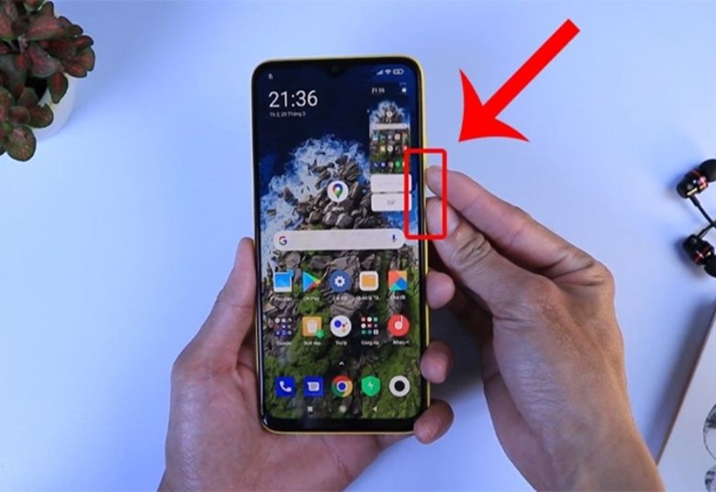 Bạn cần giữ 2 ph&iacute;m c&ugrave;ng một l&uacute;c