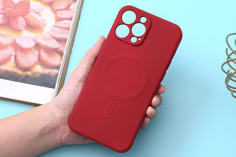 M&agrave;u đỏ thời thượng, đẳng cấp