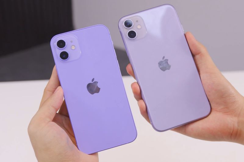 Cận cảnh 2 mẫu iPhone 11 v&agrave; iPhone 12 m&agrave;u t&iacute;m